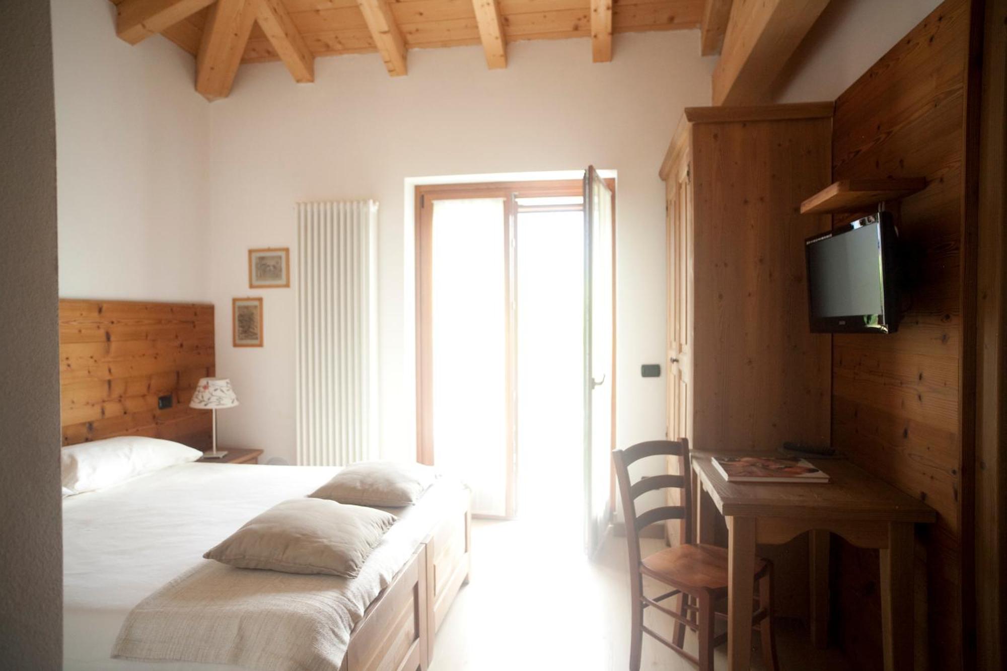Cascina Borgofrancone Aparthotel Gera Lario Ngoại thất bức ảnh